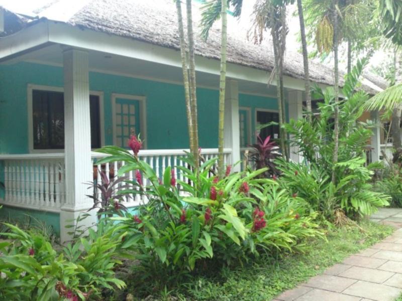 Villa Criselda Resort Balabag  Exteriör bild